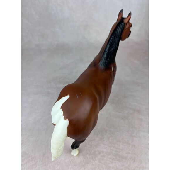 Breyer Horse Tommie Turvey’s Pokerjoe - Picture 9 of 13